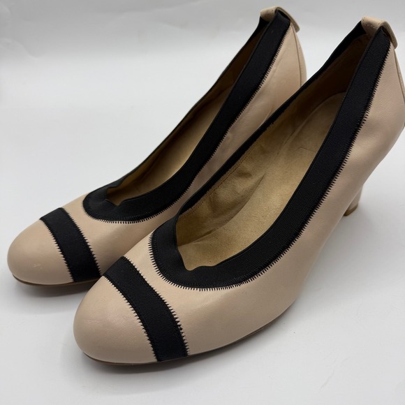 Stuart Weitzman Beige Leather Block Heel Pumps Black Trim Round Toe Shoes 39 - Picture 1 of 11